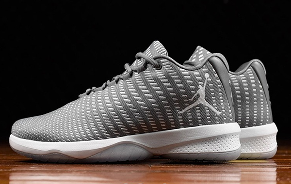 創(chuàng)軒鞋材智能劃線（畫線）切割設(shè)備—鞋面印線機(jī)簡(jiǎn)介