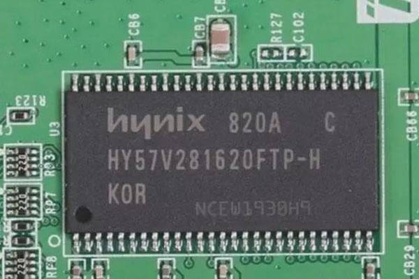 IC芯片激光打標打碼，芯片生產(chǎn)新助力